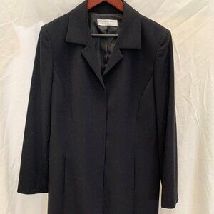 TAHARI Arthur S. Levine black hidden snap coat (12/14)